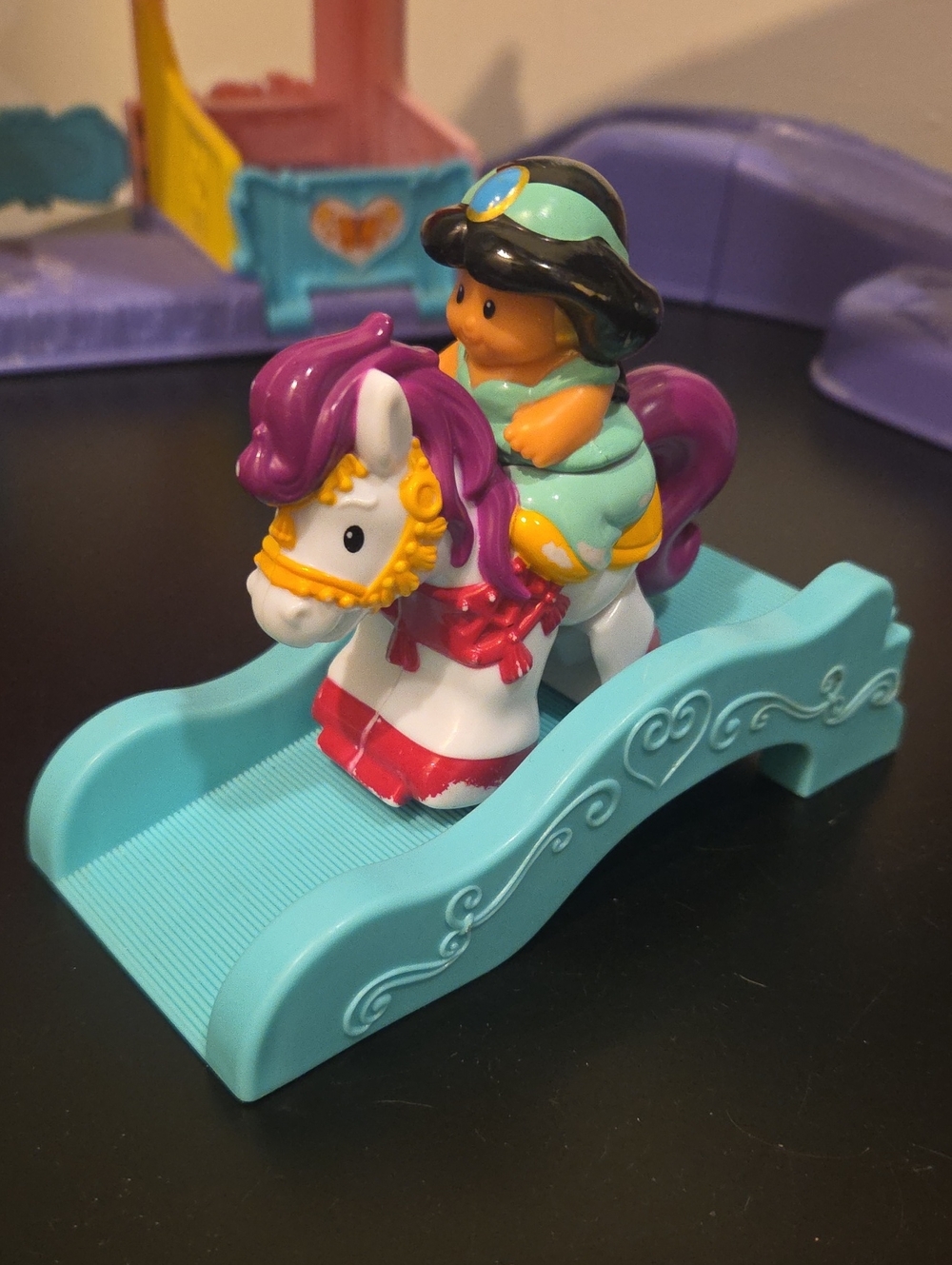 ✨️RARE✨️ Disney Princess Jasmine Klip Klop Horse With Ramp